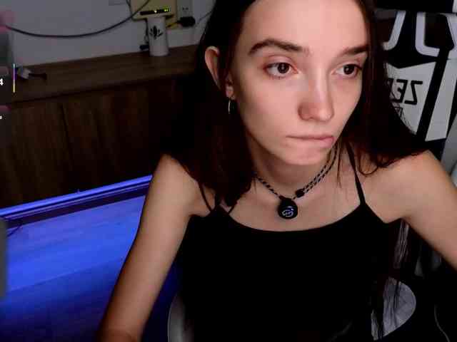 laxyflaxy webcam