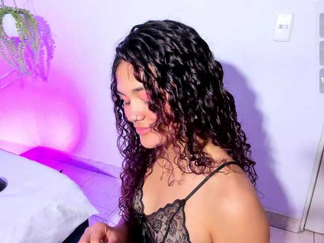 Camilla-Miller01's BongaCams show and profile