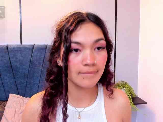 Camilla-Miller01 webcam