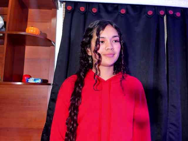 Camilla-Miller01 webcam