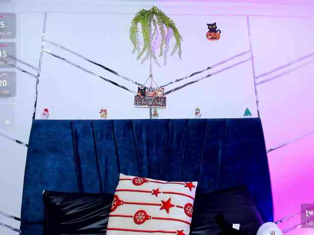 Camilla-Miller01 webcam