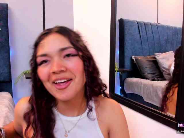 Camilla-Miller01 webcam