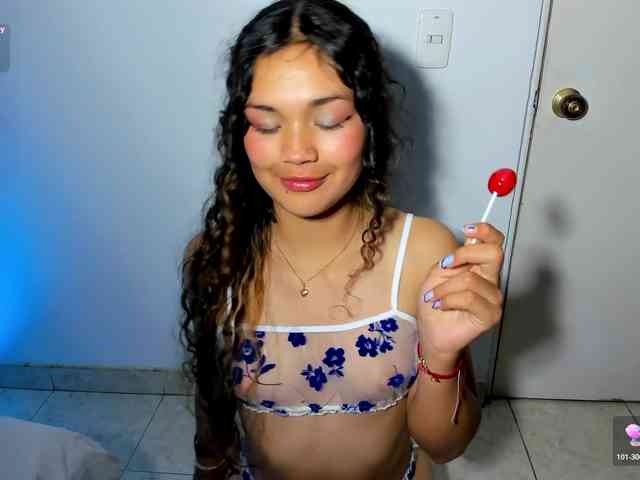 Camilla-Miller01 webcam