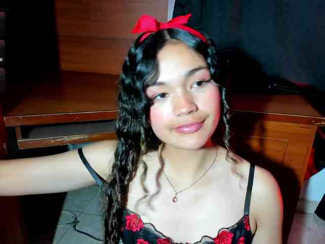 Camilla-Miller01 webcam