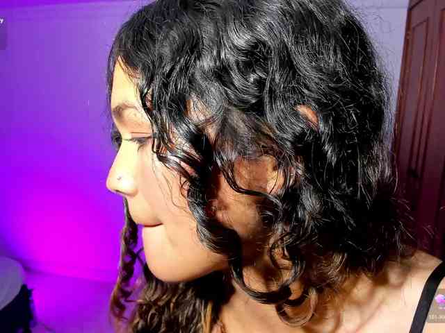 Camilla-Miller01 webcam