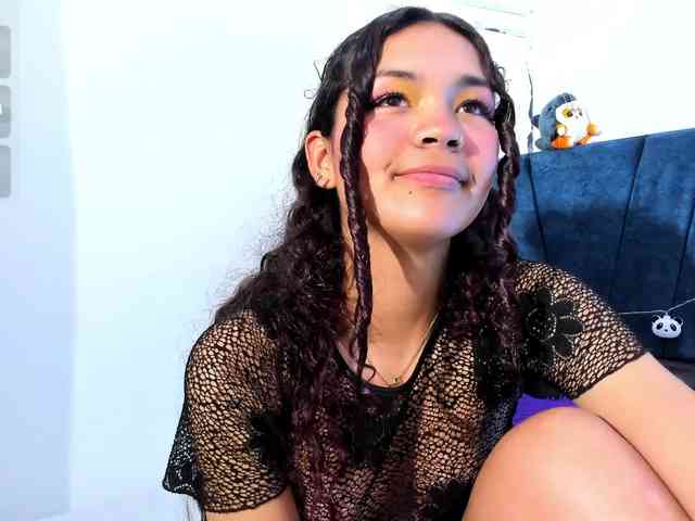 Camilla-Miller01 webcam