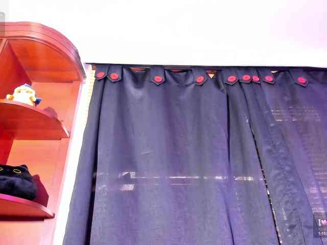 Camilla-Miller01 webcam