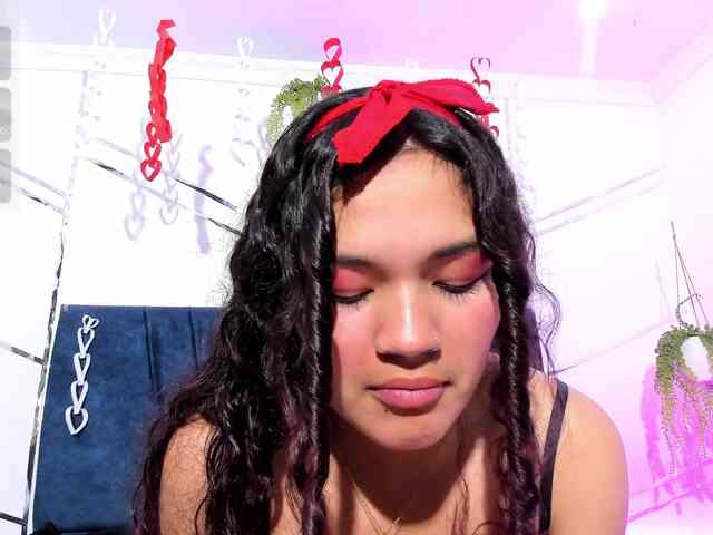 Camilla-Miller01 webcam