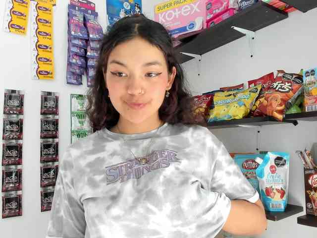 Camilla-Miller01 webcam