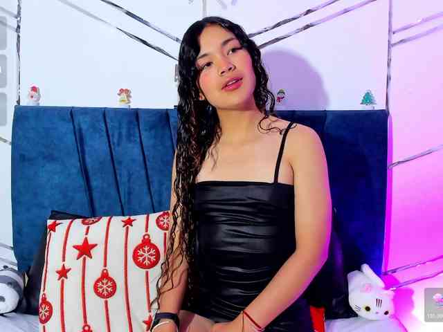 Camilla-Miller01 webcam