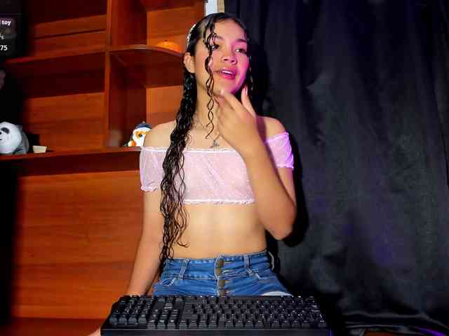 Camilla-Miller01 Camilla-Miller01