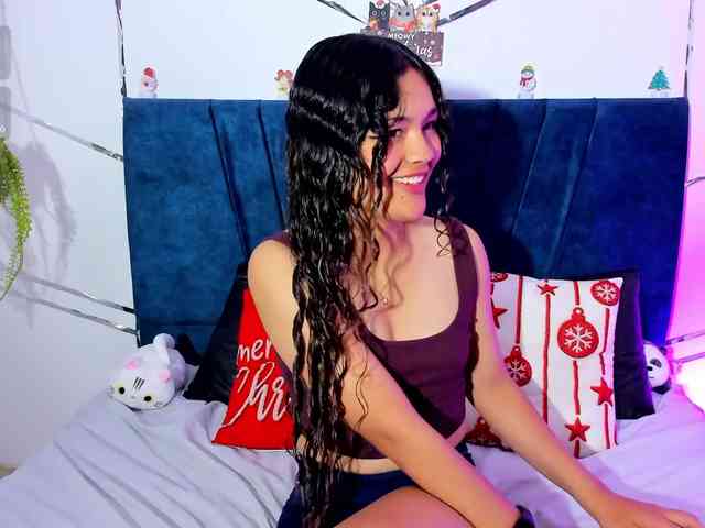 Camilla-Miller01 webcam