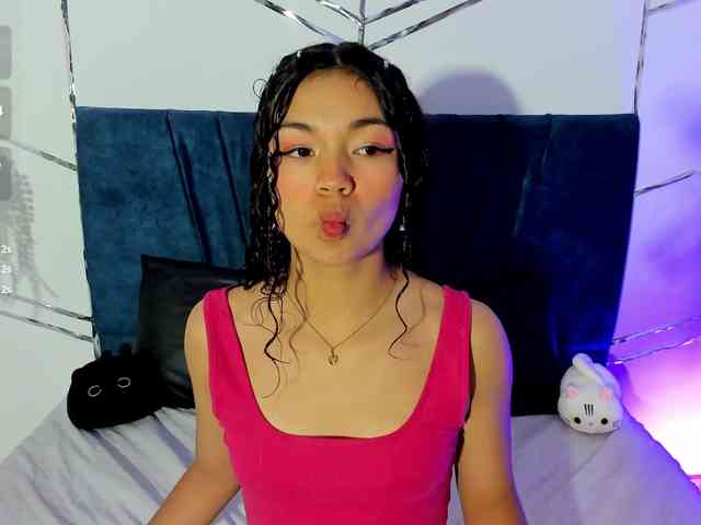 Camilla-Miller01 webcam