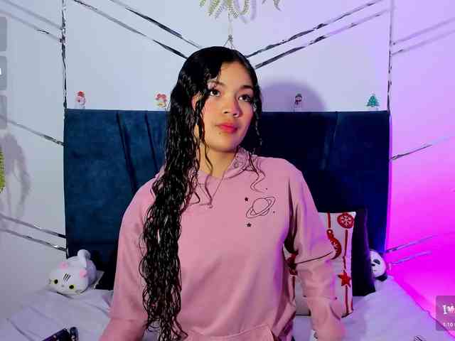 Camilla-Miller01 webcam