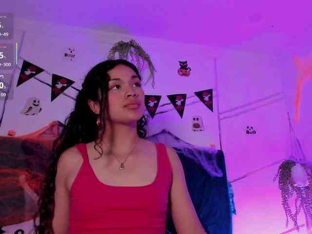 Camilla-Miller01 webcam