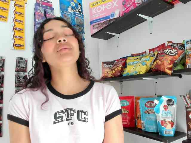 Camilla-Miller01 webcam