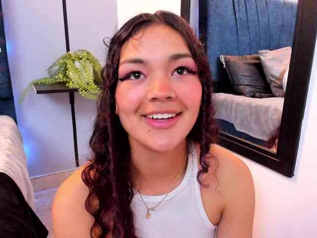 Camilla-Miller01 webcam