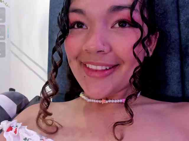 Camilla-Miller01 webcam