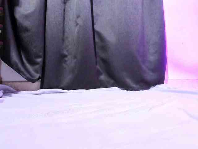 Camilla-Miller01 webcam