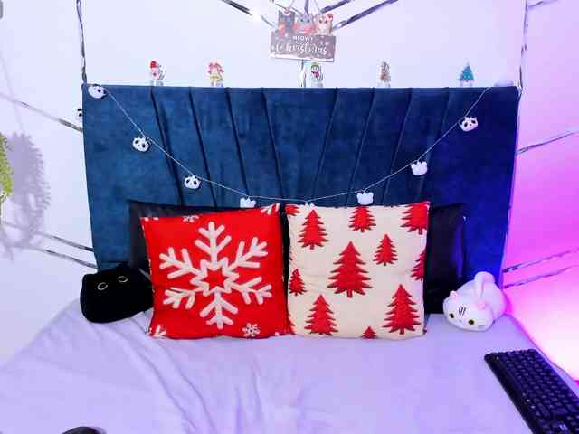 Camilla-Miller01 webcam