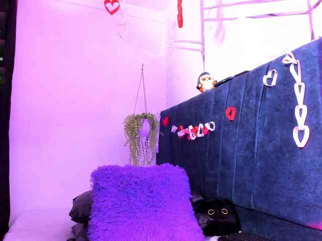 Camilla-Miller01 webcam