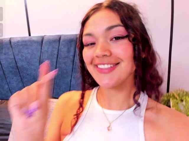 Camilla-Miller01 webcam