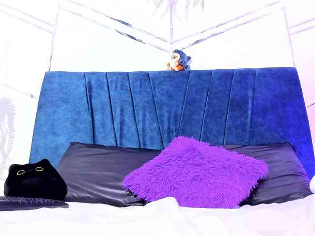 Camilla-Miller01 webcam