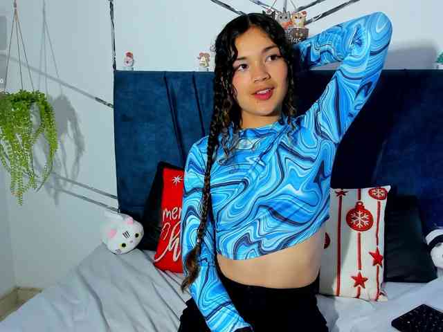 Camilla-Miller01 webcam