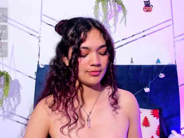 Camilla-Miller01 webcam