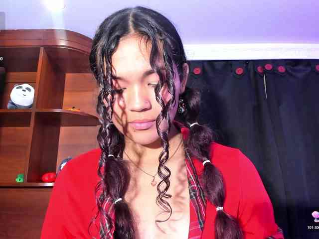 Camilla-Miller01 webcam