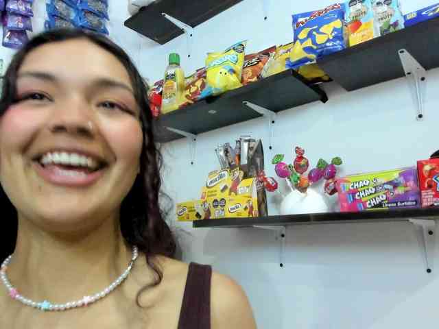 Camilla-Miller01 webcam