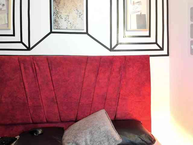 Camilla-Miller01 webcam