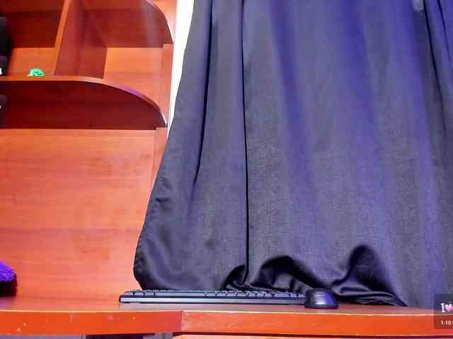 Camilla-Miller01 webcam