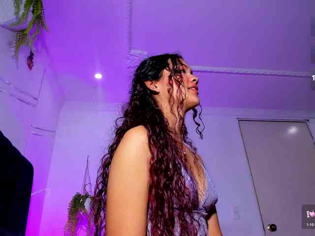 Camilla-Miller01 webcam