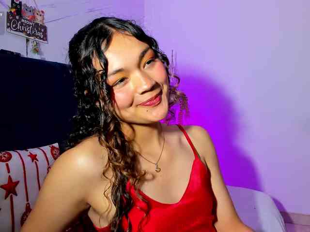 Camilla-Miller01 webcam