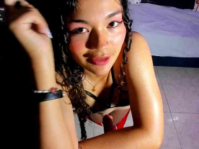 Camilla-Miller01 webcam