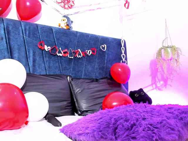 Camilla-Miller01 webcam