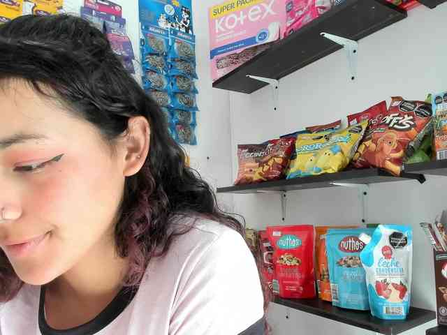 Camilla-Miller01 webcam