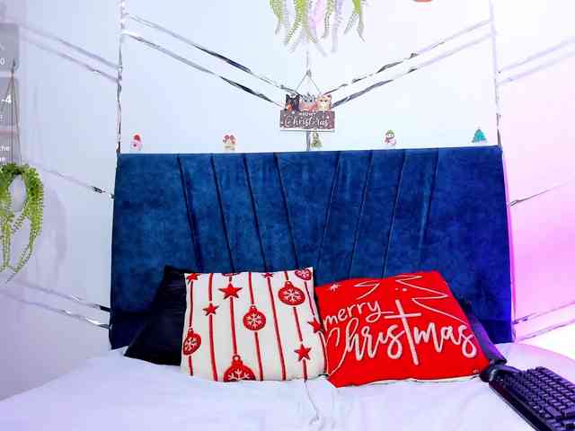 Camilla-Miller01 webcam