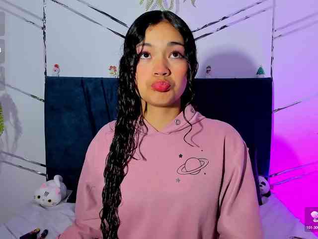 Camilla-Miller01 webcam