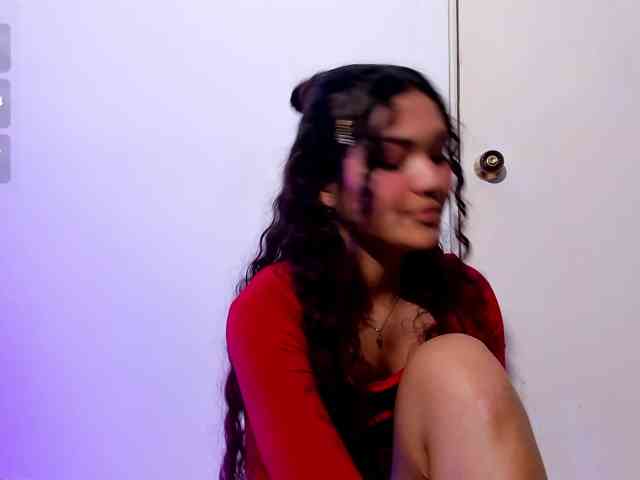 Camilla-Miller01 webcam