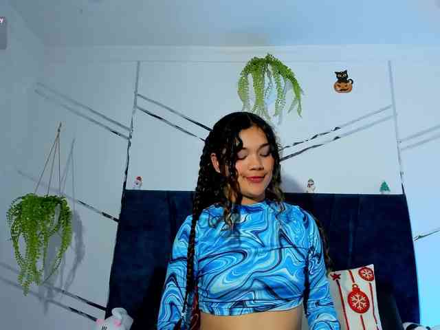 Camilla-Miller01 webcam