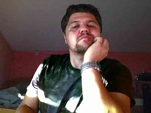 Tomislav057 Live Webcam on BongaCams