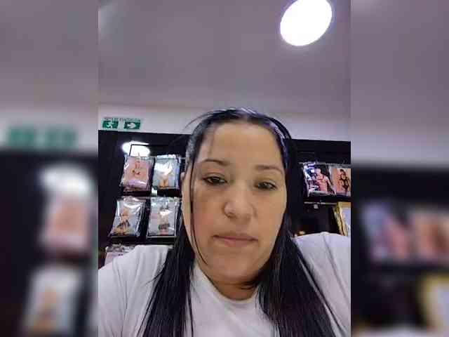 Salomebunny webcam