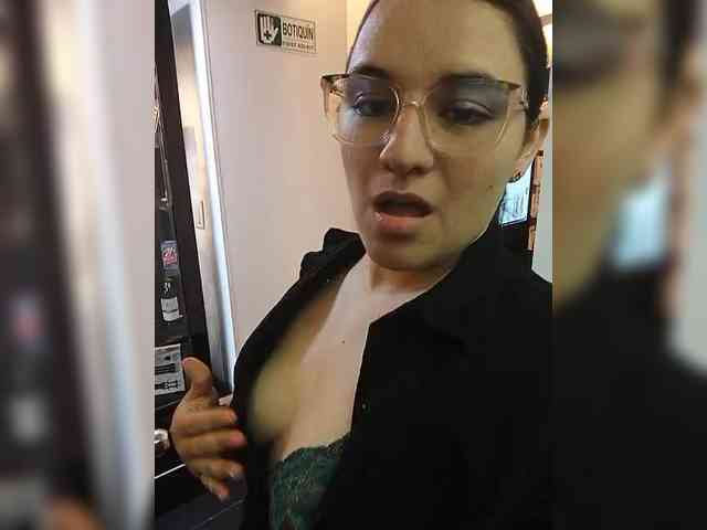 live cam videochat YeyeFresh
