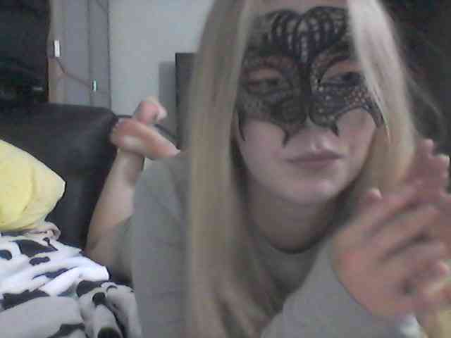 Alisha-baby webcam