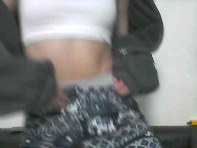 Alisha-baby webcam