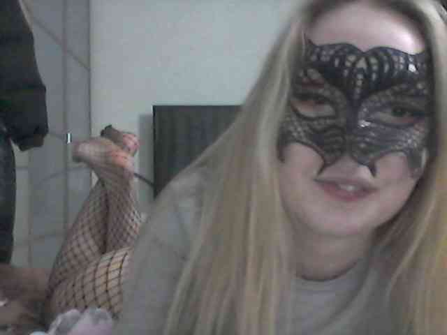 nastusha-3 Live Webcam on BongaCams