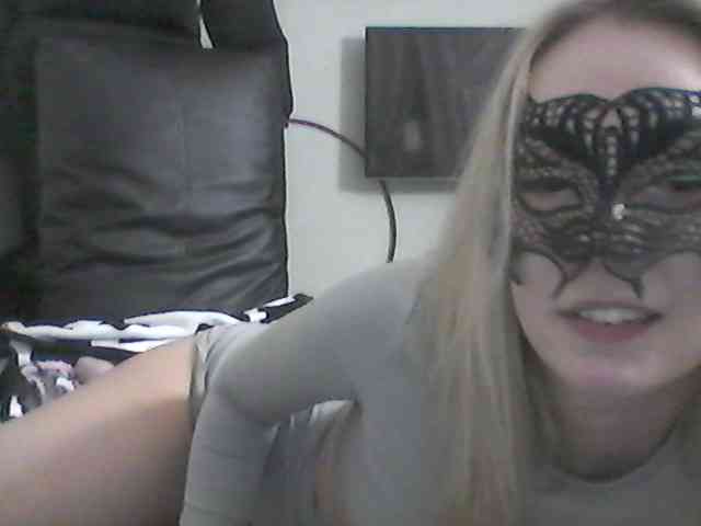 Alisha-baby webcam