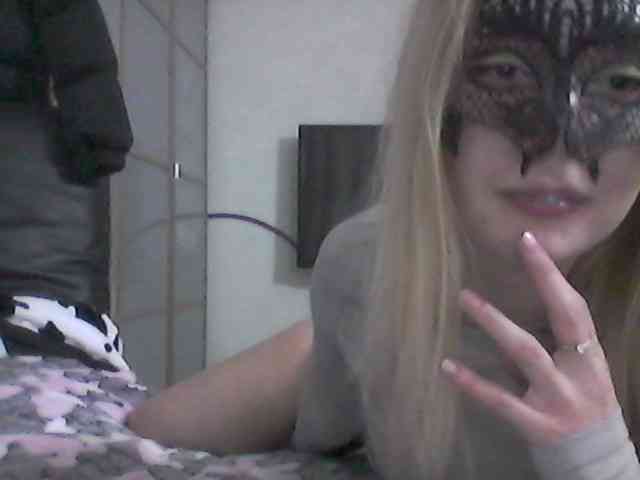 Alisha-baby webcam